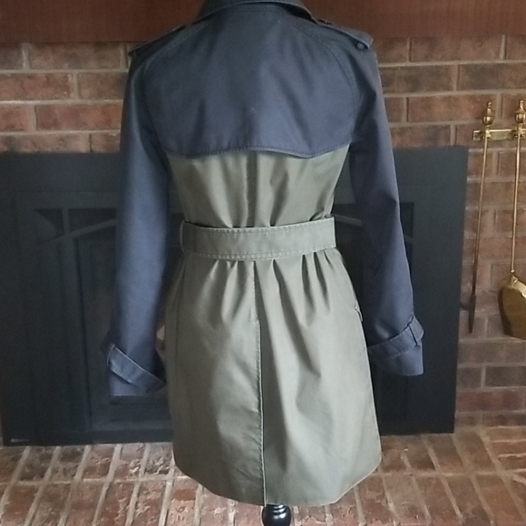 COACH trenchcoat - Picture 3 of 5